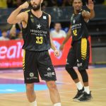 Imágenes del partido entre el Iberostar Tenerife y el Obradoiro / Sergio Méndez