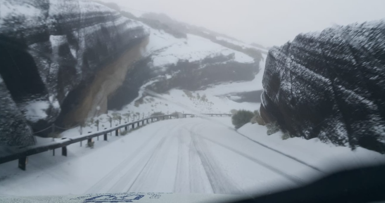 Nevada en el Teide. / TWITTER CARRETERAS CABILDO DE TENERIFE