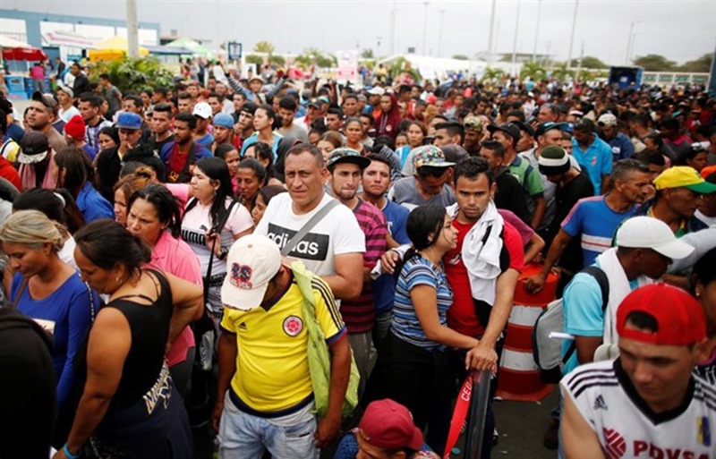 Los inmigrantes y refugiados venezolanos en todo el mundo superan ya los tres millones. / EP