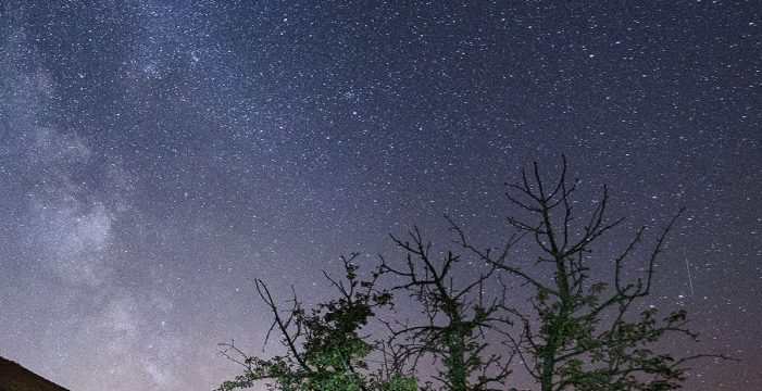 Graban espectaculares imágenes del cielo de Tenerife, uno de los mejores del mundo