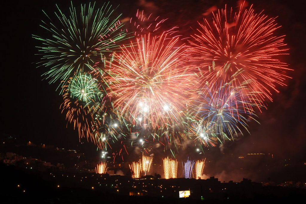 FUEGOS ARTIFICIALES TENERIFE