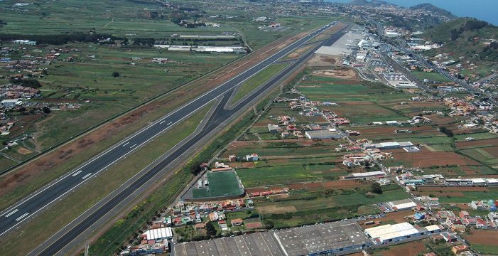 Las subvenciones a la conectividad suben el 4% la oferta aérea en Canarias