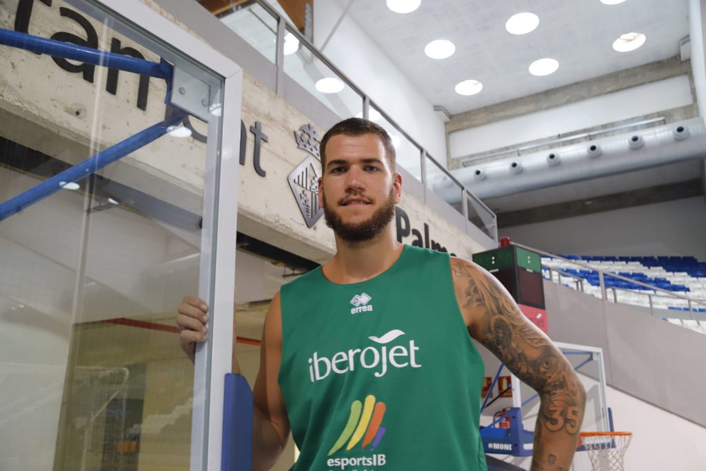 El jugador grancanario está siendo pieza importante en el equipo balear, donde juega cedido por el Iberostar Tenerife. Última Hora