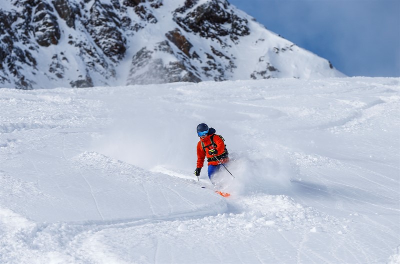Las avalanchas en los Alpes austriacos dejan dos turistas fallecidos y miles quedan varados. / EP