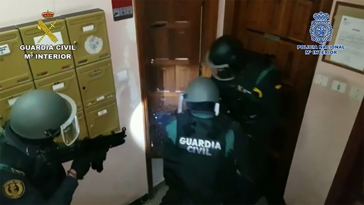 Desarticulado un grupo en Tenerife especializado en robar con armas de fuego a otras redes criminales
