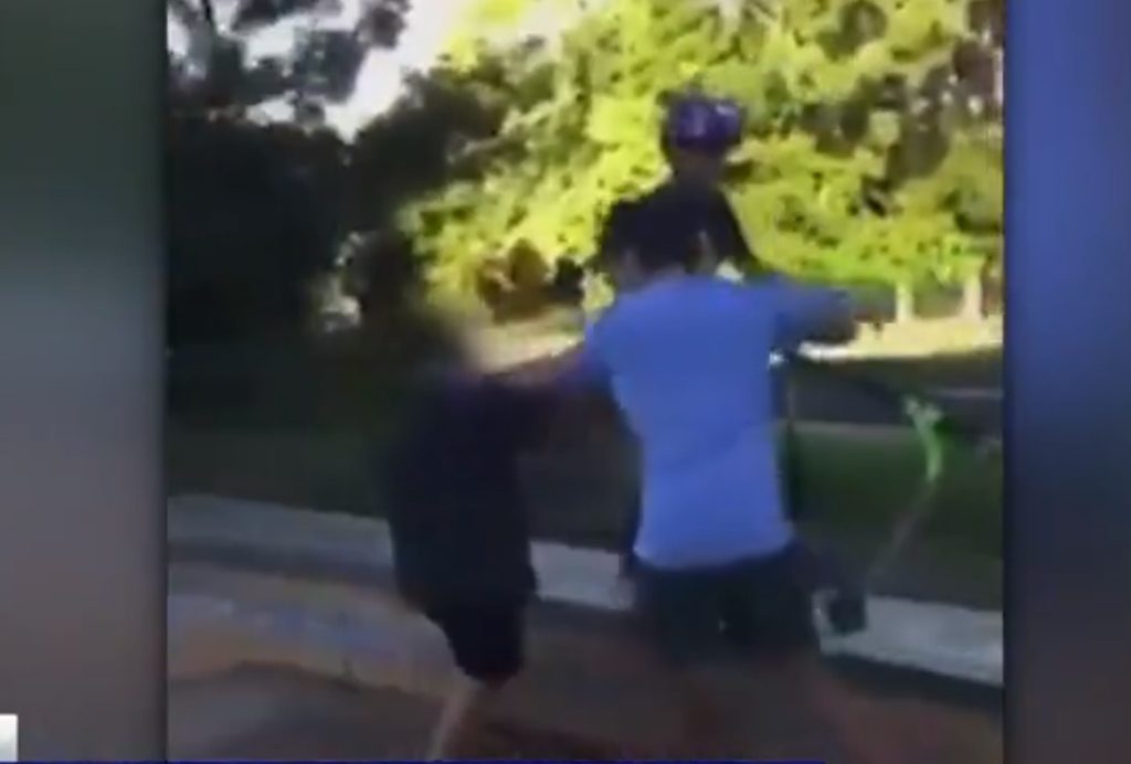 Agresión padre en Australia
