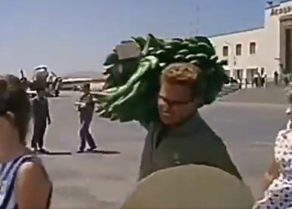 Piña de plátanos en el aeropuerto de Gran Canaria