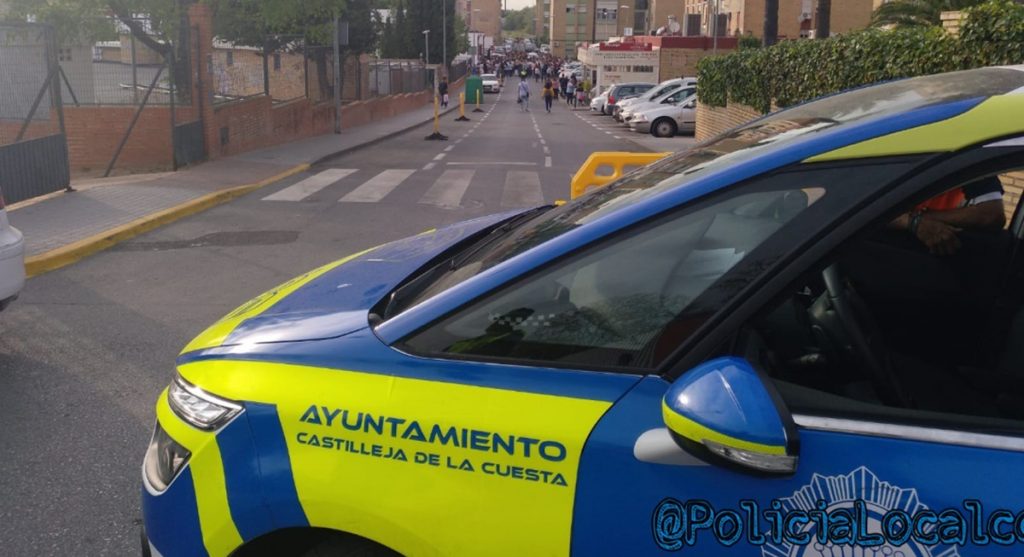 Policía local de Castilleja de la Cuesta. / Twitter