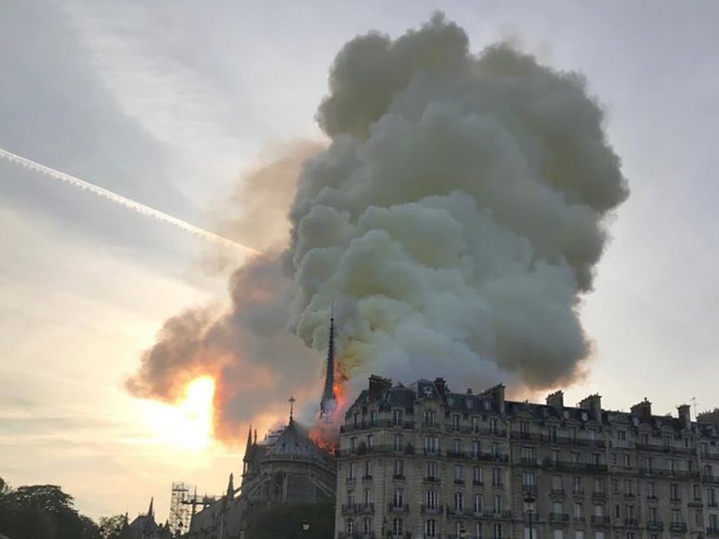 Incendio de la Catedral de Notre Dame. EP