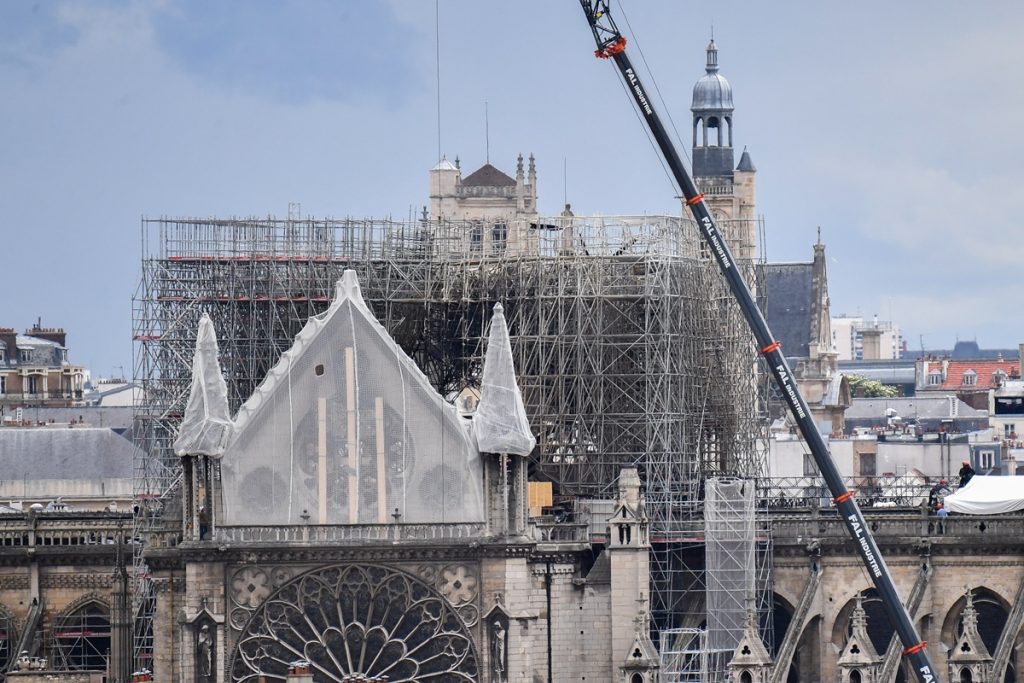 Reconstrucción de la catedral de Notre Dame. EP