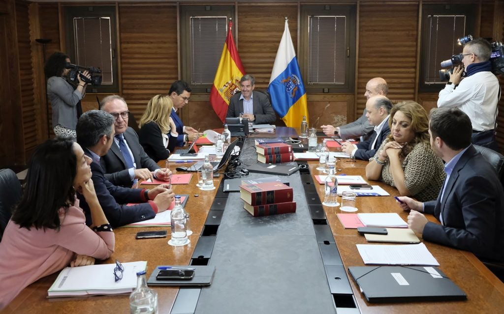Reunión del Consejo de Gobierno, ayer en Las Palmas de Gran Canaria. DA