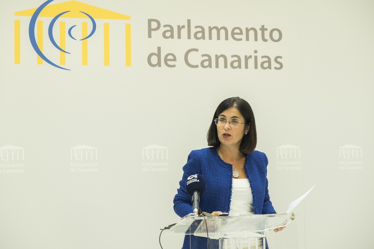 La presidenta del Parlamento de Canarias, Carolina Darias, comparece ante los medios de comunicación. DA