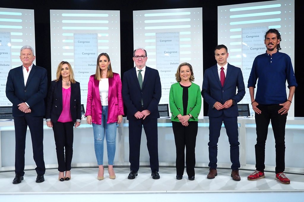 Los representantes de cada partido, antes del debate| SERGIO MÉNDEZ