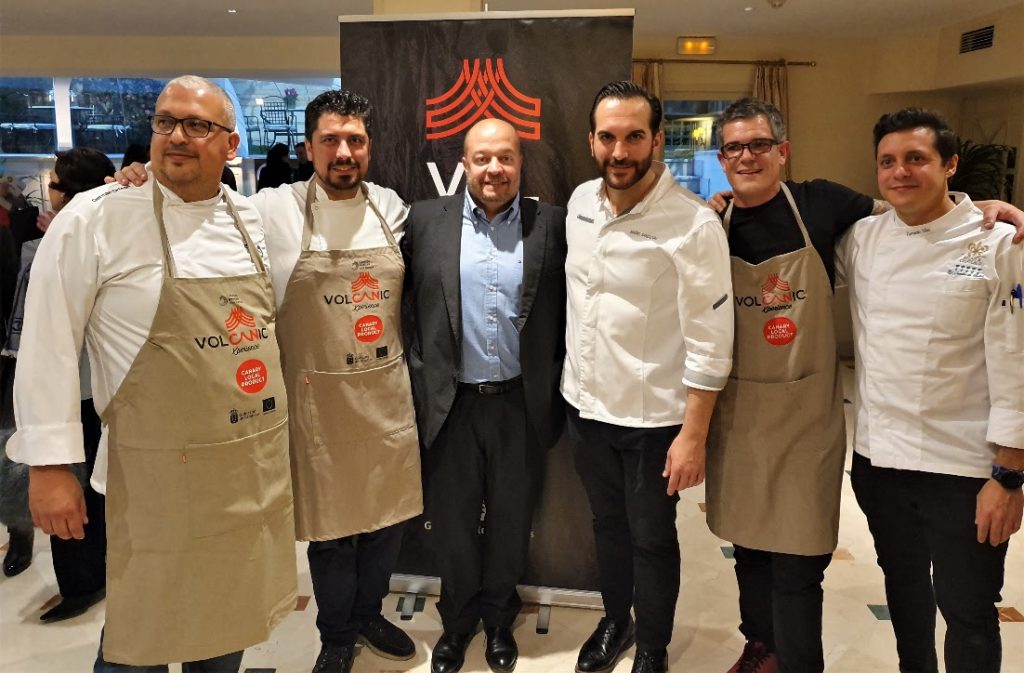 Los chefs Alberto Margallo (San Sebastián 57, Santa Cruz de Tenerife), Germán Ortega (La Aquarela, Gran Canaria) y Joao Faraco (Coentro, Lanzarote). / DA