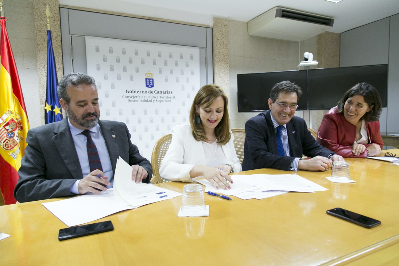El Gobierno de Canarias, la ULL y la Ulpgc unirán esfuerzos en materia de investigación. DA