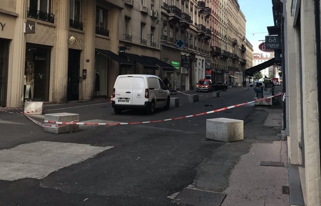 Explosión en Lyon. EP