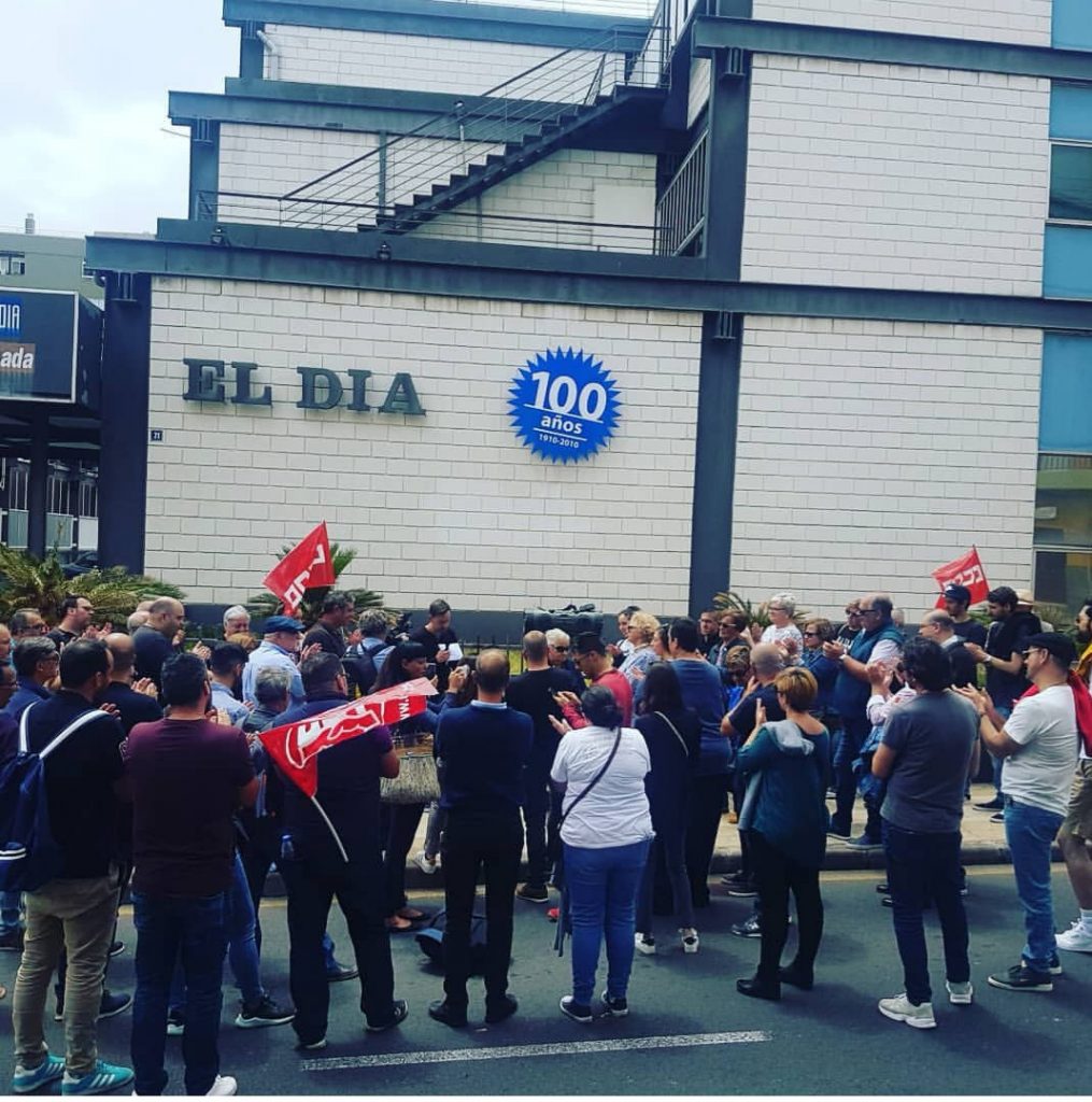 Manifestación a favor de los trabajadores de Radio El Día. DA