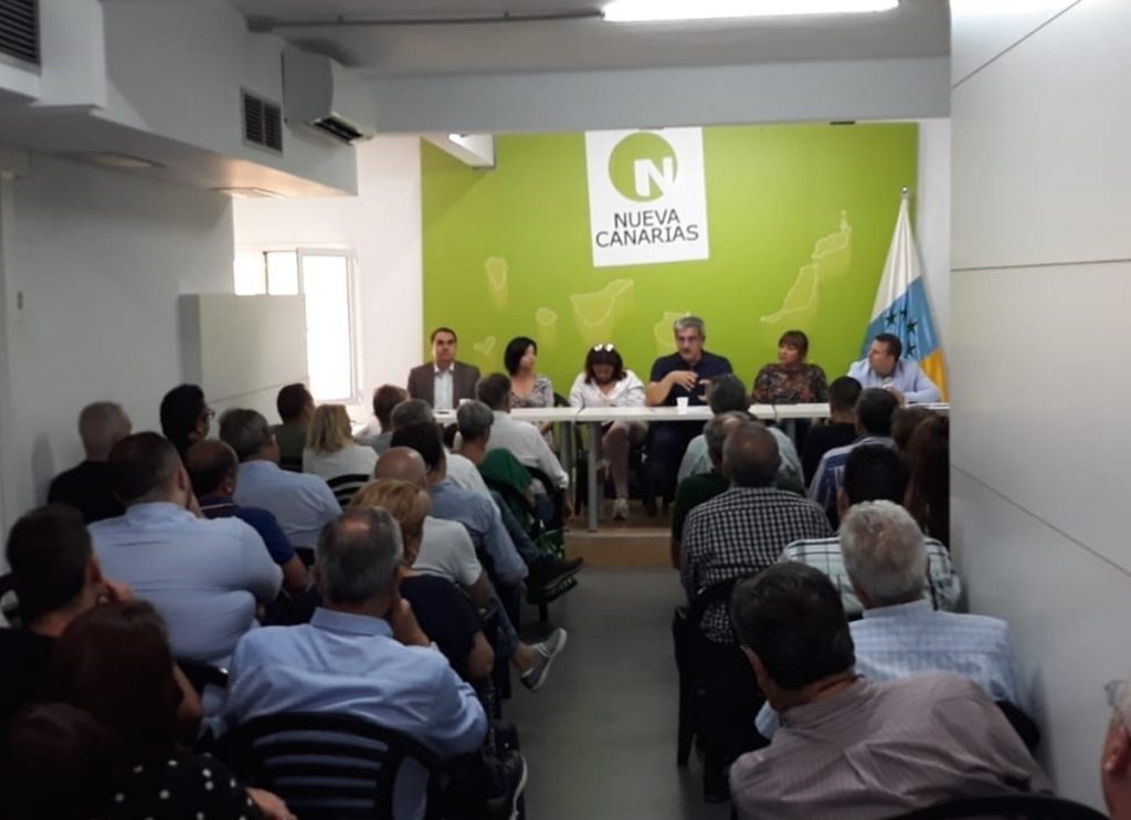 La Ejecutiva Nacional de Nueva Canarias, a pesar de la actitud "incoherente" del Partido Socialista, ha renovado su apuesta por el Gobierno de cambio