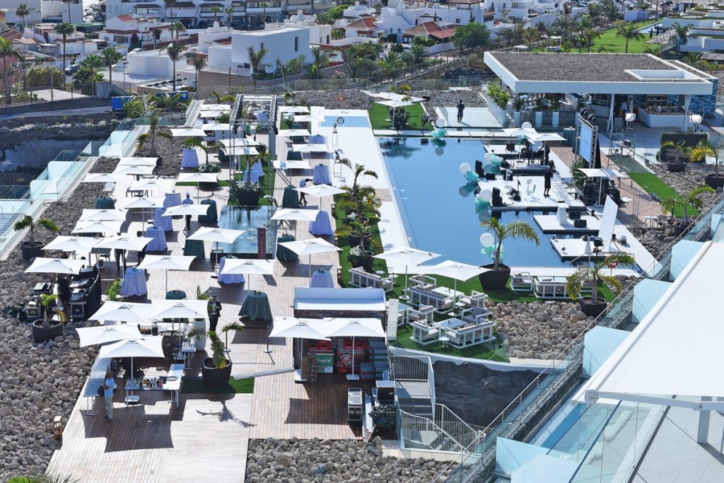 El Sur acaparará el 92% de las plazas alojativas que se crearán en la Isla. En la imagen, hotel de lujo en Adeje. S. M.