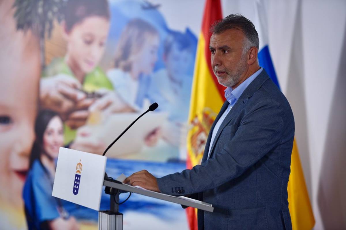 El presidente de Canarias, Ángel Víctor Torres, confirmó ayer la composición de su nuevo gabinete. DA