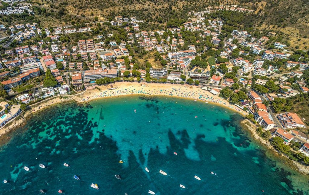 Playa de Canyelles Petites. Google