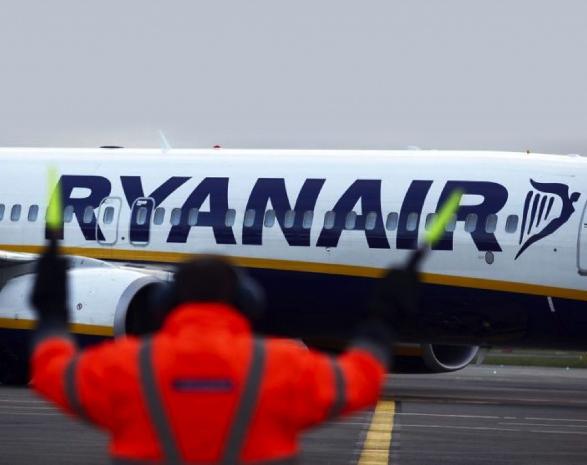 Ryanair alega que la decisión del cierre de sus bases en Canarias se debe al retraso en las entregas de los aviones 737 MAX, con los que la compañía contaba para este invierno.