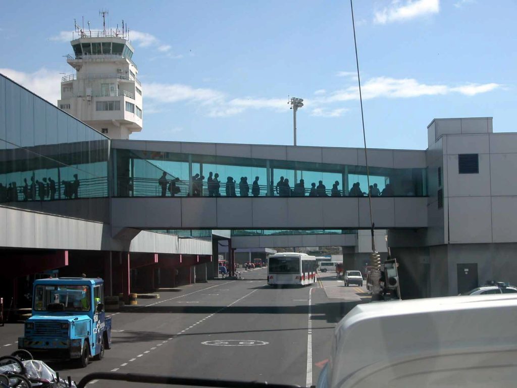 El aeropuerto de Tenerife Sur ocupa el octavo lugar de la red de AENA por tráfico de pasajeros. DA