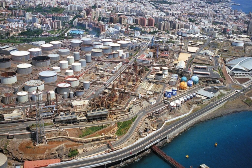 desmantelamiento de la Refinería