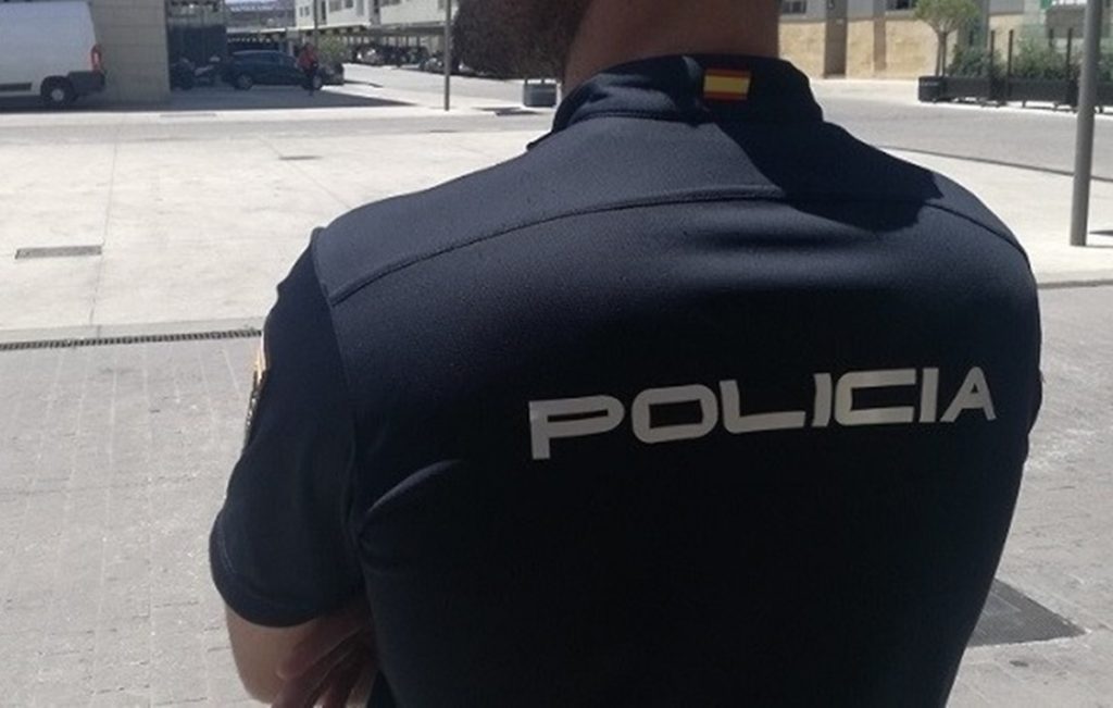 Imagen de archivo de un agente de Policía Nacional. EP