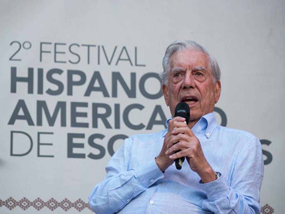 Vargas Llosa: “Aprender a leer es lo más grande que me ha pasado en la vida”. Juancho García