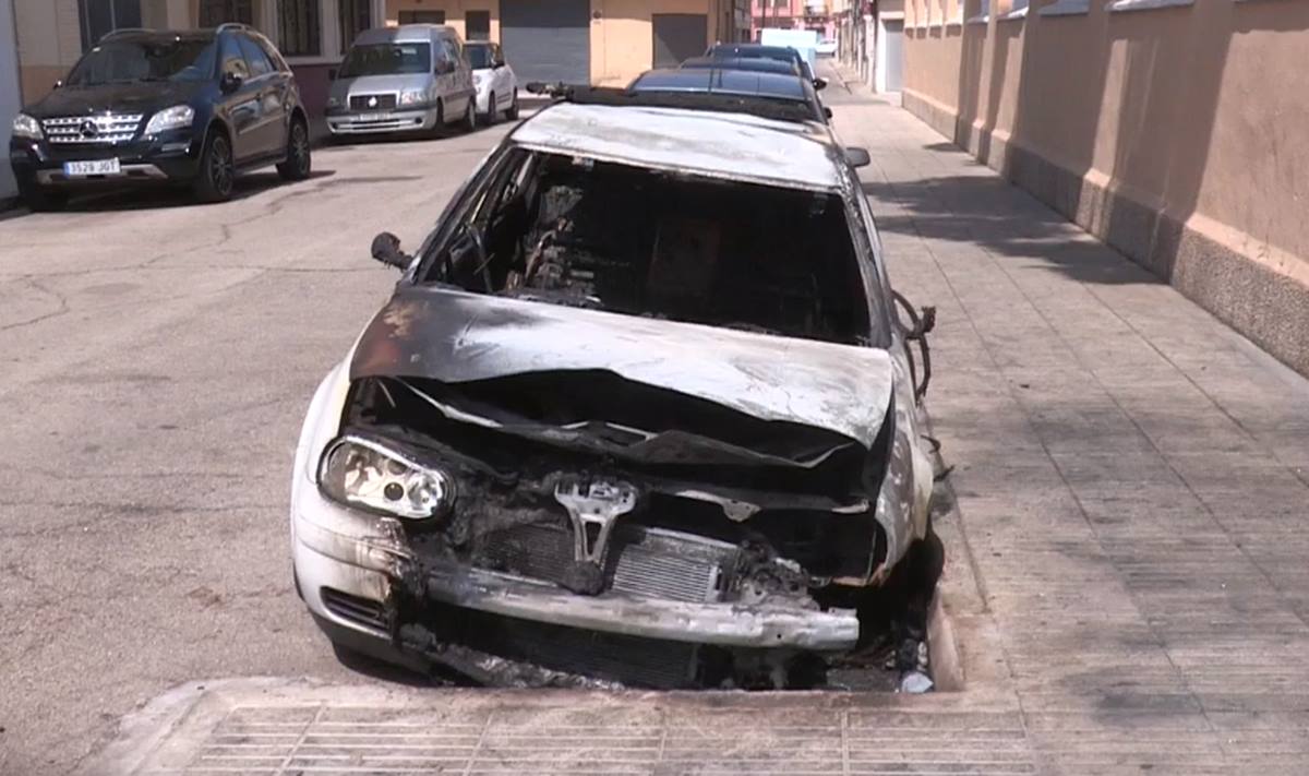 Coche quemado. EFE