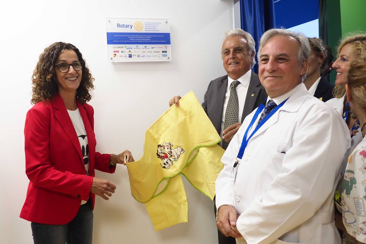La inauguración estuvo presidida por la directora de Salud de Tenerife del SCS, Susana Cantero. S. M.