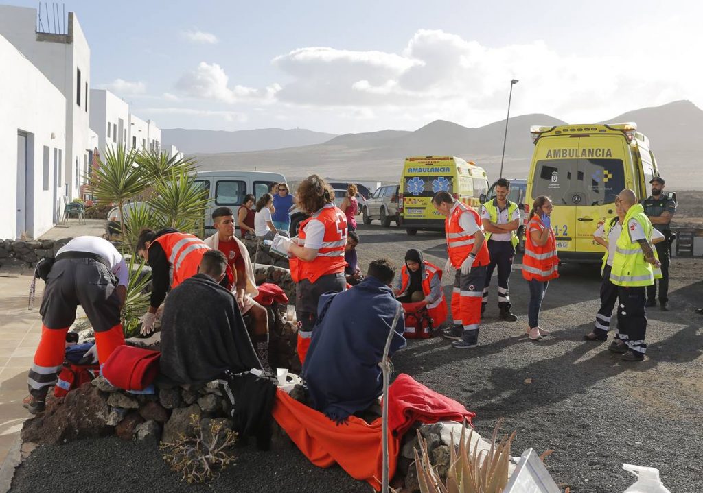 Los cuatro supervivientes fueron atendidos por la Cruz Roja. La Voz de Lanzarote