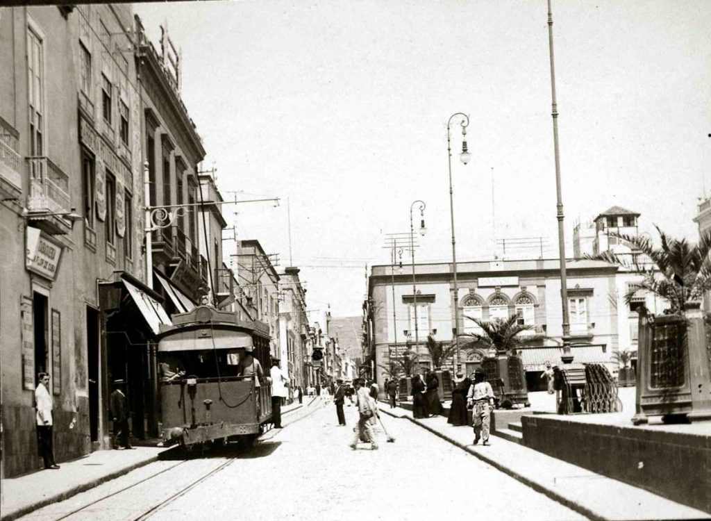 Imagen de la calle Castillo en el año 1901. DA