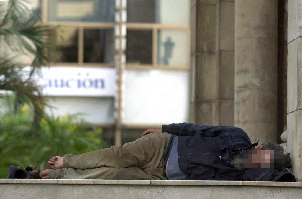 Piden un protocolo para dar atención social a personas sin hogar asistidas en urgencias en Canarias. DA