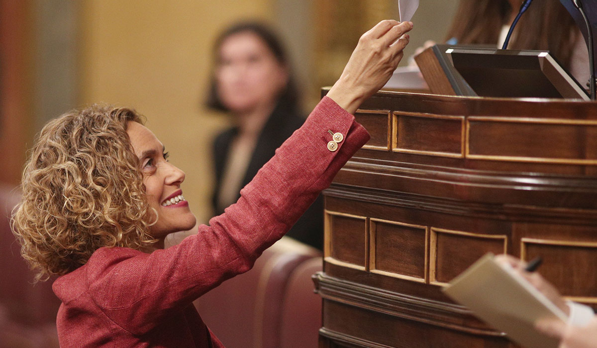 Meritxell Batet, elegida presidenta del Congreso, tras imponerse a Ana Pastor. | EUROPA PRESS