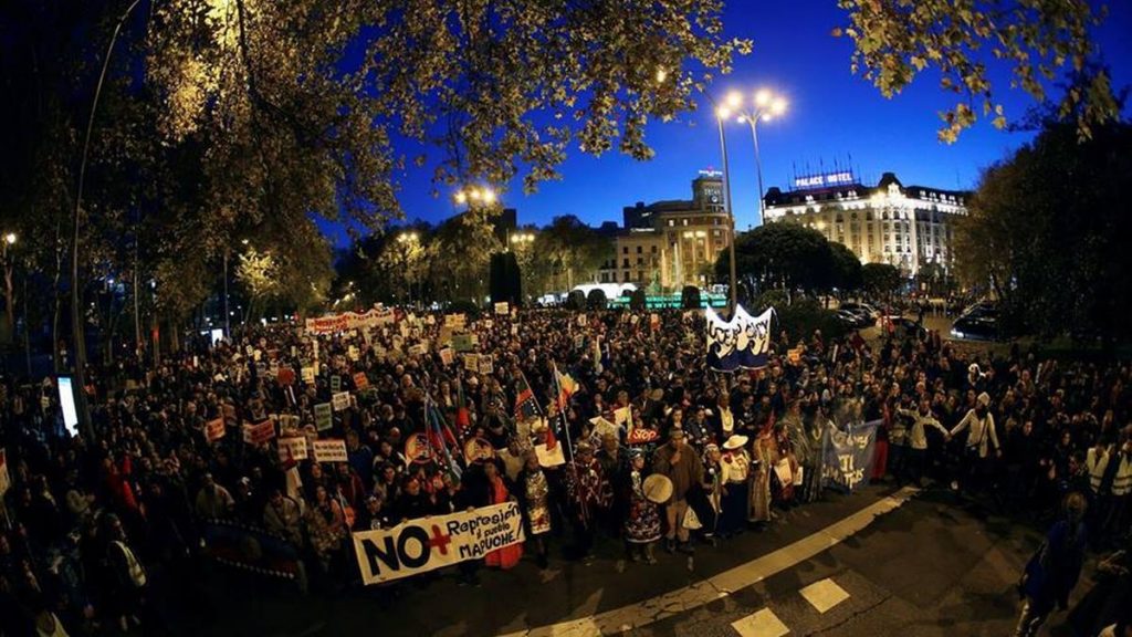 La marcha por el clima desterró ayer los coches del centro de Madrid. E. P.