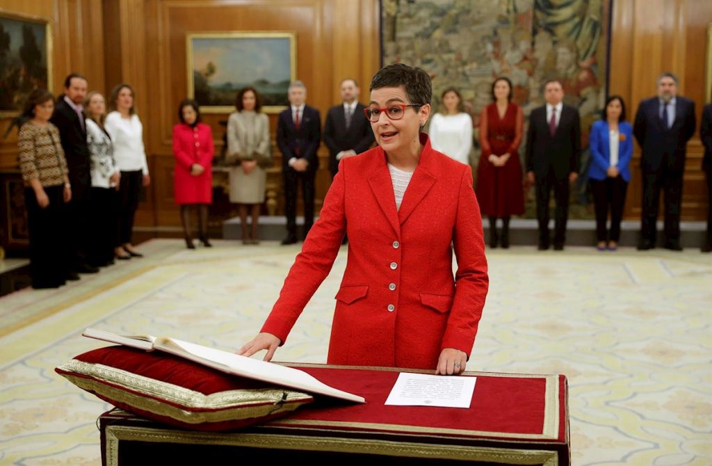 La nueva ministra de Exteriores del Gobierno de España, Arancha González, prometió su cargo ante el Jefe del estado hace poco más de una semana. DA
