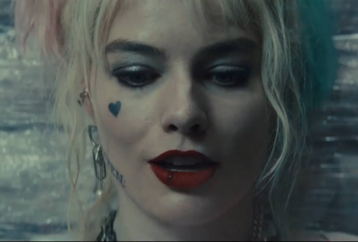 En Aves de presa, Margot Robbie regresa al personaje de Harley Quinn. DA