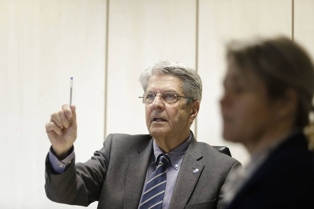 Julio Pérez, durante el Consejo de Gobierno, por videoconferencia desde Santa Cruz de Tenerife. DA
