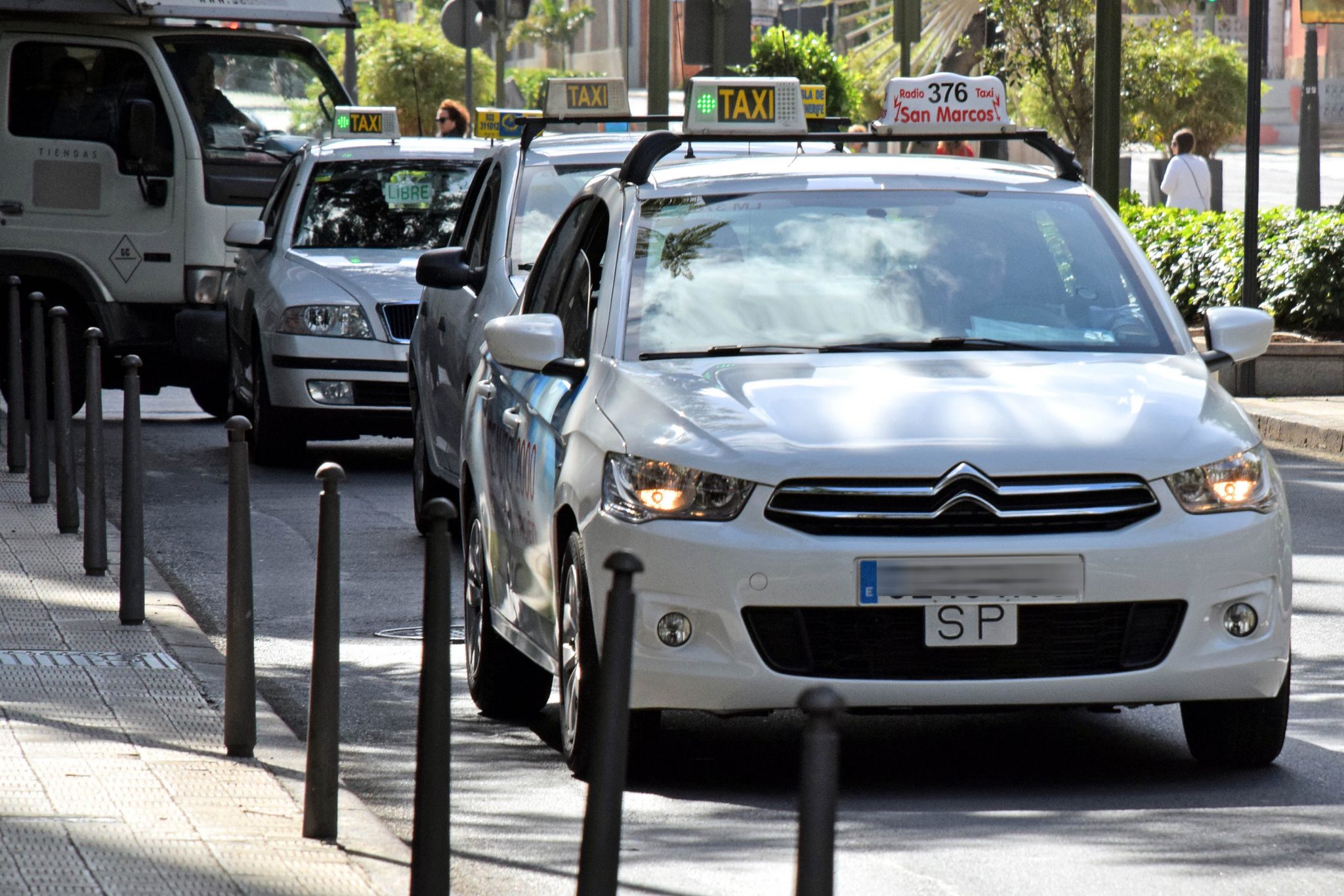 El Consistorio capitalino limita al 25% la circulación diaria de taxis