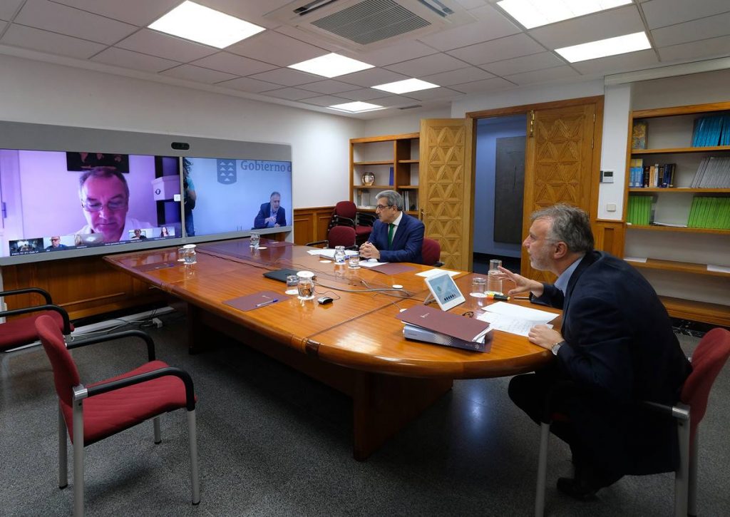 Reunión telemática del Gobierno de Canarias con los portavoces de los grupos parlamentarios. DA