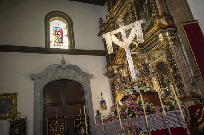 Más de veinte capillas e iglesias y diferentes calles adornan sus cruces cada 3 de mayo. Fran Pallero