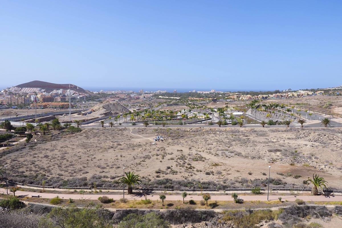 Vista parcial de los terrenos de El Mojón (Arona), una cotizada bolsa de suelo de más de 900.000 metros cuadrados situados entre Los Cristianos y la autopista del Sur. Sergio Méndez