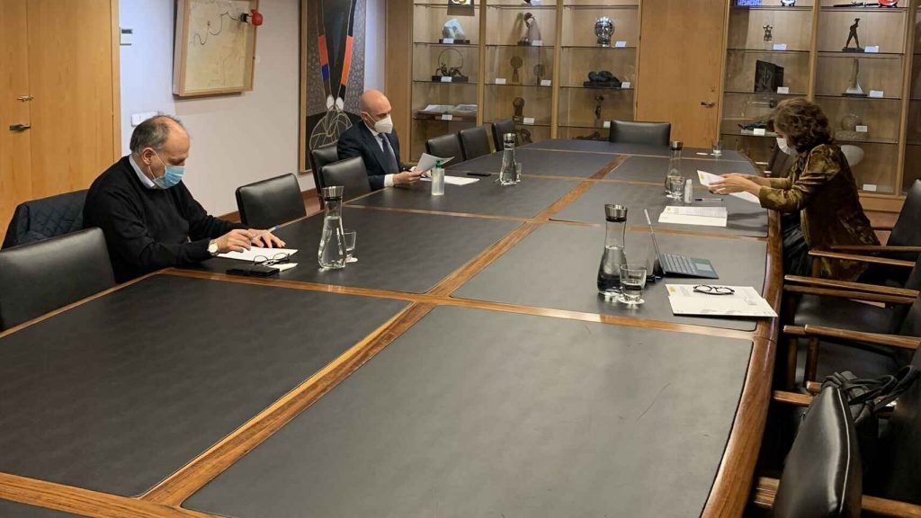Tebas y Rubiales firman el Código de Conducta del CSD que regirá el fútbol español