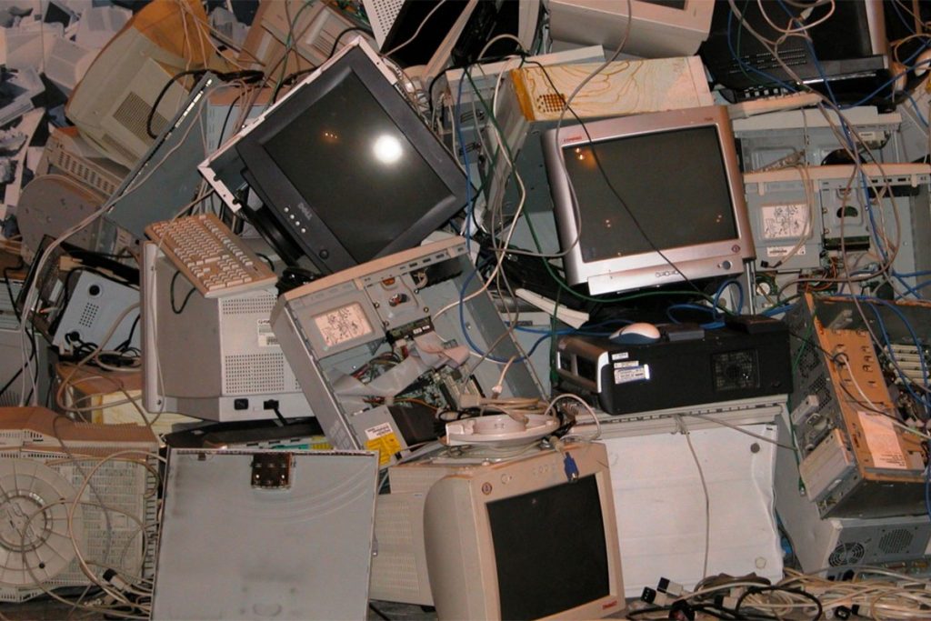 BASURA ELECTRÓNICA