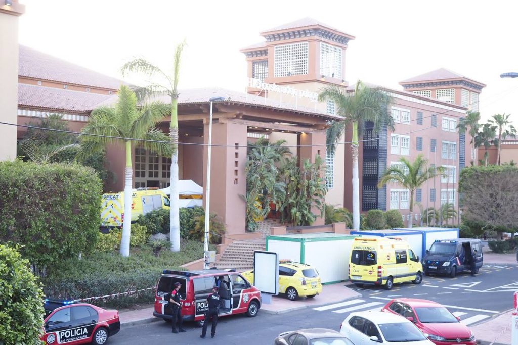 Imagen del hotel H10 Costa Adeje en el momento de su cierre como consecuencia de la pandemia del coronavirus. S.M.