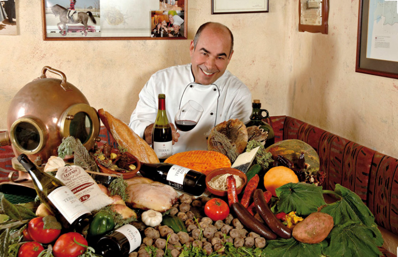 Mario Torres, chef del restaurante Donde Mario, en el municipio de Santa Úrsula. DA