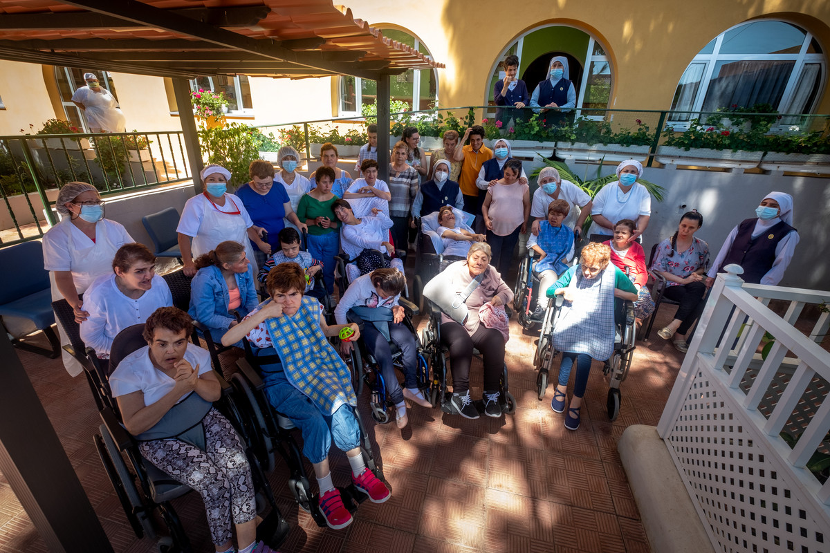 En este centro del Cabildo insular residen 26 mujeres con discapacidad intelectual que son cuidadas por religiosas de la congregación Marta y María. FOTO: Fran Pallero
