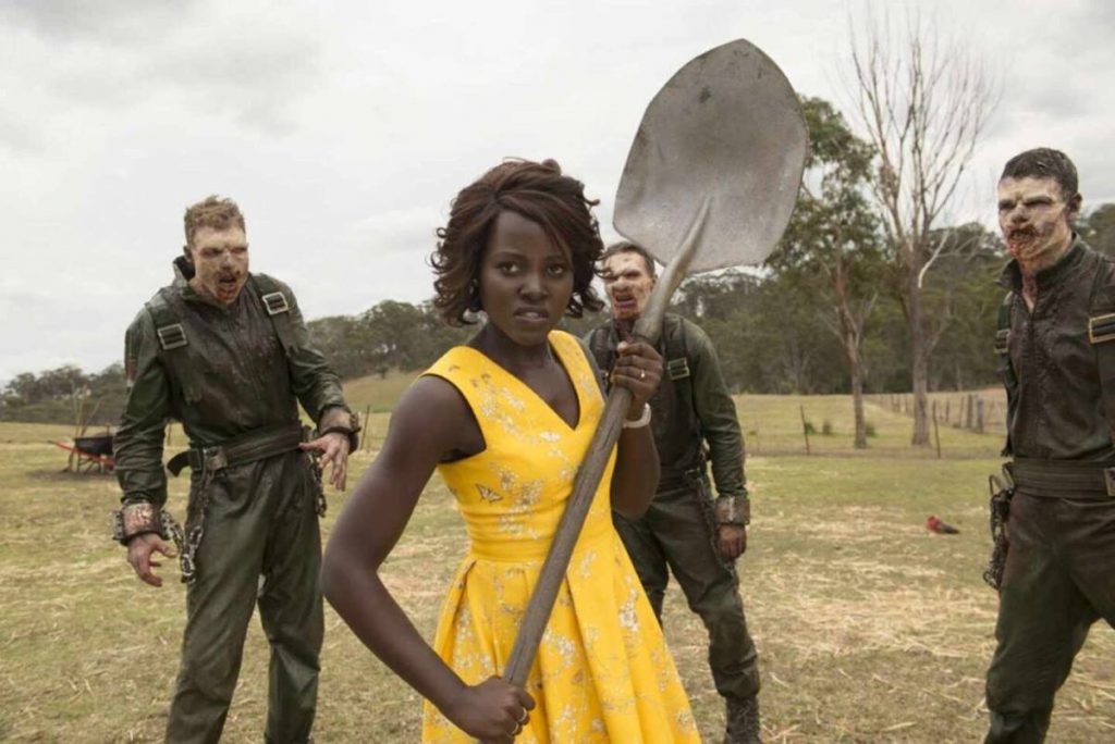 Lupita Nyong’o cambia de registro en la comedia de terror Little Monsters. DA